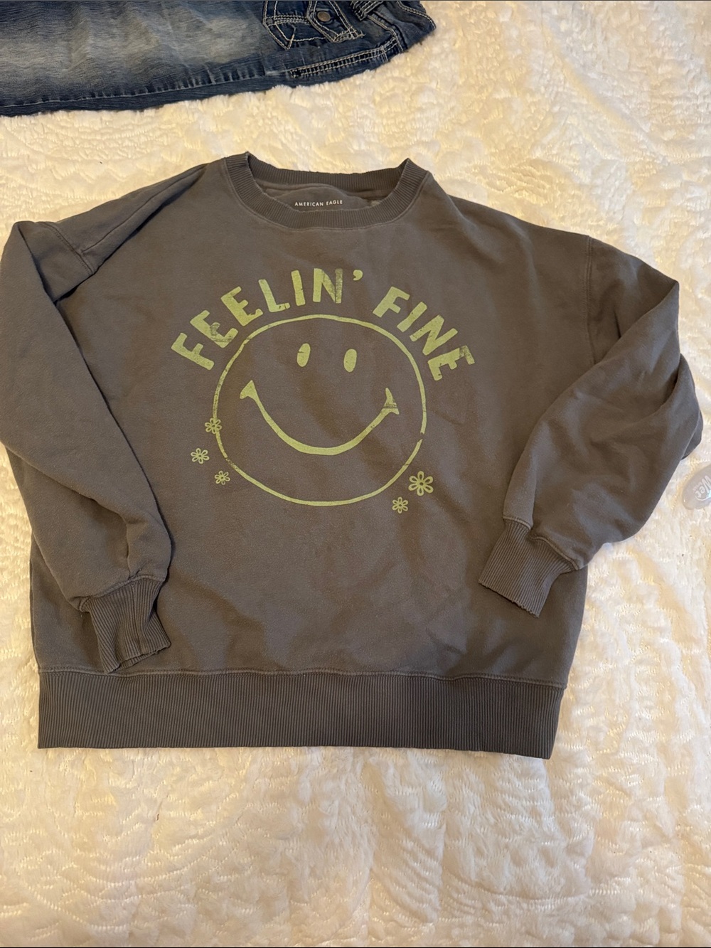 American Eagle Outfitters Black Crewneck Sweatshirt